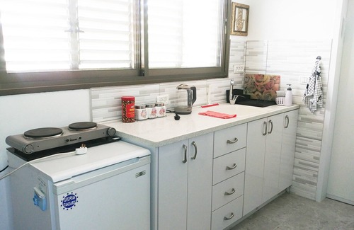 Arad Casa | Carmela House en un barrio tranquilo junto a una vista del desierto a 20 min del mar muerto