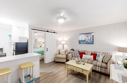 North Myrtle Beach Hotel | Carolina Blue 101