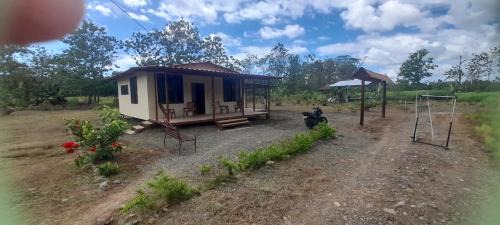 Parrita Casa | Casa a solo 20 minutos aproximadamente de Manuel Antonio Beach y a 10 minutos aproximadamente del centro de Quepos