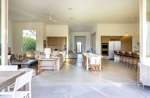 La Quinta Casa | Casa Agave - Retiro elegante del desierto al estilo Adobe