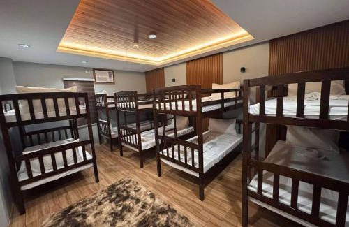 Calapan Hotel | Casa Alberto Of Calapan Town Center