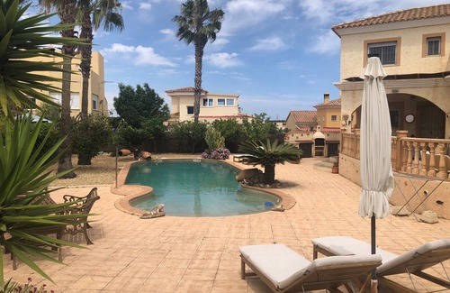 La Parata Villa | Casa Alegria, 10 minutes drive from the Beach 3 Bedroom with Private Pool