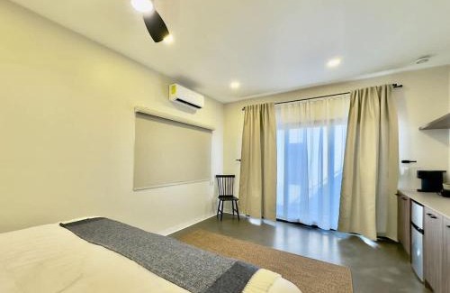 Valle de Guadalupe Hotel | Casa Alva Suite in Valle de Guadalupe 3 BR 3 BA