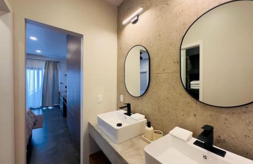 Valle de Guadalupe Hotel | Casa Alva Suite in Valle de Guadalupe 3 BR 3 BA