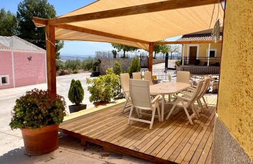 Moratalla Chalet De Esquí | Casa AMARILLA 3 RAPIA