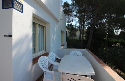 Llanca Casa | Casa amplia con jardín a 100m de la playa de La Farella, cerca del puerto de Llançà - ES-228-168