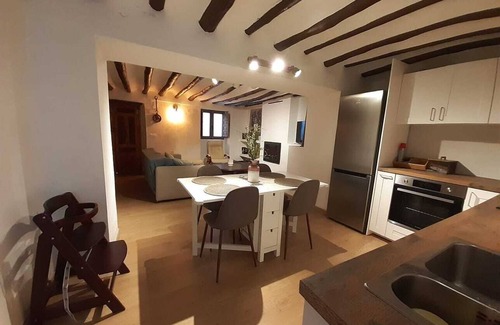 Moratalla Casa | Casa antigua totalmente reformada en casco histórico del pueblo.