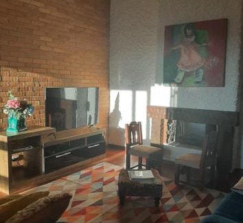 Humaita Casa | Casa Bela Serra, 5Q, localização 10, churrasqueira, wifi, jardim