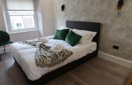 Sherborne Apartamento | Casa Bella In Sherborne's Historic Quarterlocal