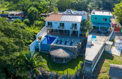 Platanitos Villa | Casa Bougainvillea