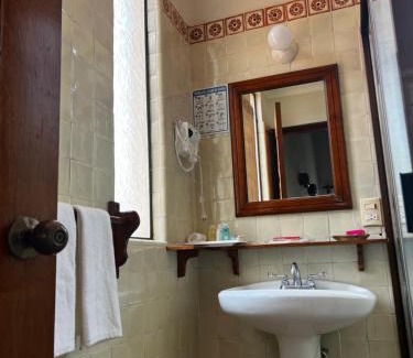 Tepoztlán Hotel | Casa Bugambilia, Un Pequeño Hotel en Tepoztlán