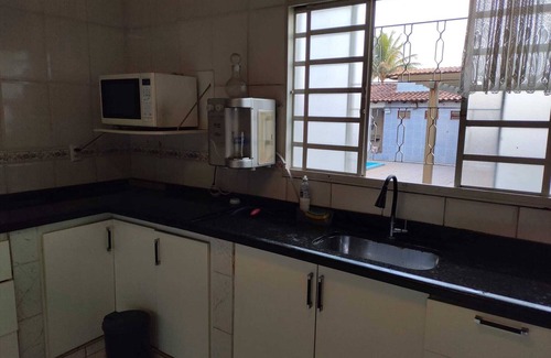 Aguas Claras Casa | Casa c/ Jardim p Alugar c/ 6 Dormitórios, no Coração do DF em Brasília Brasil