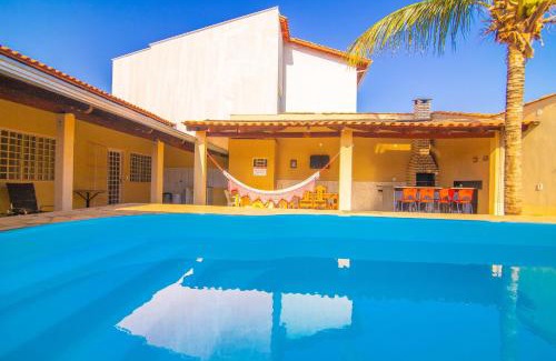 Bandeirantes Villa | Casa Charmosa com Piscina e localização Incrível