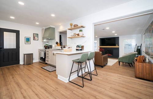 Doraville Casa | Casa Cielo - Sauna Cold Plunge Gym