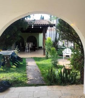 Rio Claro Casa | Casa Colonial com Suítes e Quartos Privativos - Hospedagem Residencial