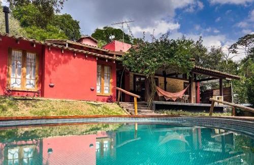 Carapicuiba Casa | Casa com piscina e natureza - Granja Viana, São Paulo