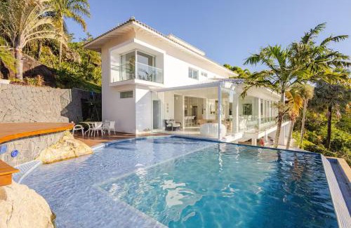 Siriuba Casa | Casa com vista para o mar em Ilha Bela