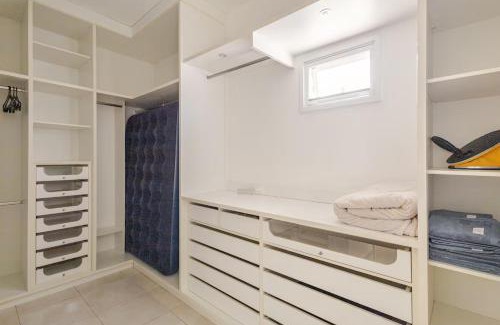 Siriuba Casa | Casa com vista para o mar em Ilha Bela