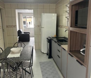 Governador Celso Ramos Casa | Casa completa - Governador Celso Ramos à 15min da praia de palmas