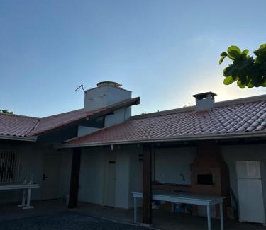 Meia Praia Casa | Casa das Palmeiras - 80 metros do mar