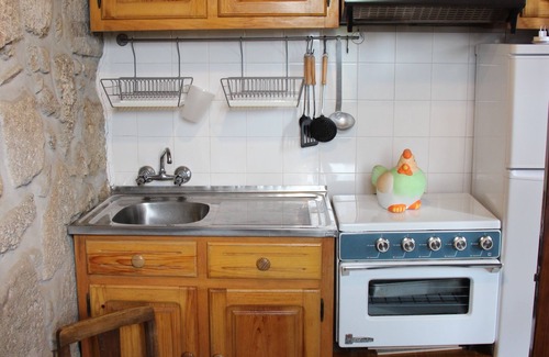 Fornos de Algodres Cabaña | Casa das Vinhas Casa de Quinta, Tranquila e Acolhedora. Aceitam-se Animais