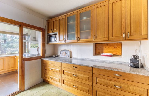 Pelayos de la Presa Apartamento | 'Casa De Campo La Viña' con vistas a la montaña, Wi-Fi y aire acondicionado.