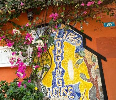 Bahía de la Academia Apartamento | Casa del Lago Lodging House