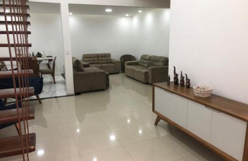 Jardim California Casa | Casa descanso Caraguá 1