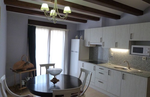 Boltana Apartamento | Apartamentos turísticos Casa Dieste - apartamento Flor de Nieu