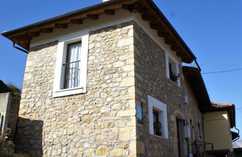Cangas de Onís Casa | Casa Elena Cangas de Onis con WiFi y parking gratuito