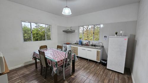 Cotia Casa | Casa em Cotia Tranquila e Familiar Thermas Animalia Park CT SP