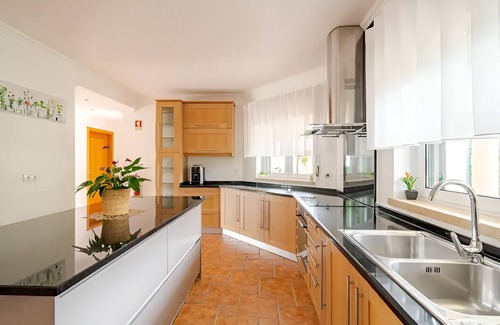 Pelariga Villa | Villa en Campo, ideal para familia y amigos.