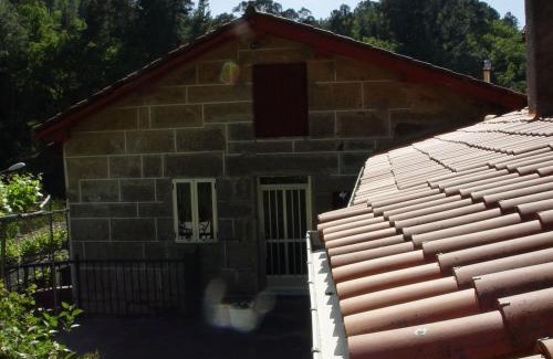 Nogueira de Ramuín Casa | Casa en Viñoas (Ribeira Sacra)