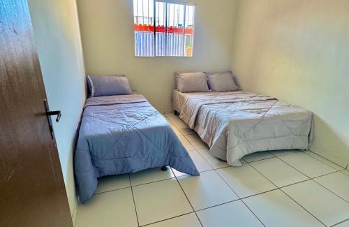 Pontal de Santa Monica Casa | Casa Espaçosa com Piscina e Churrasqueira Ideal para Família e Amigos