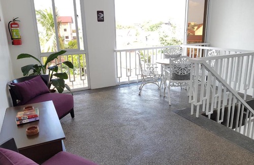 Calapan Hotel | Casa Estela Boutique Hotel & Cafe