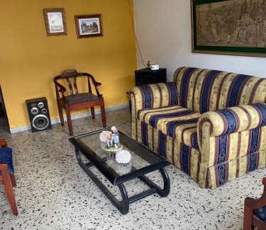 Santa Fe Casa | CASA FAMILIAR AMPLIA MUY FRESCA