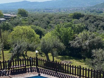 Piane d'Archi-Quadroni Casa | Casa Foelas The Garden Apartment