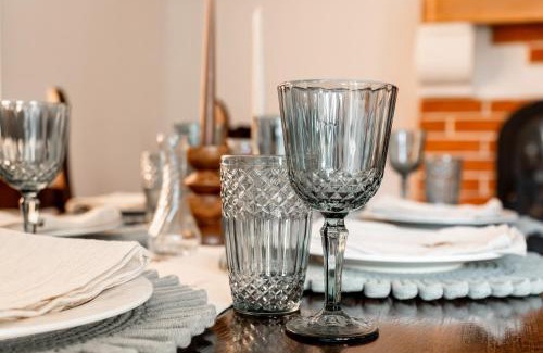 Jibert Casa | Casa Izvoru Mureșului