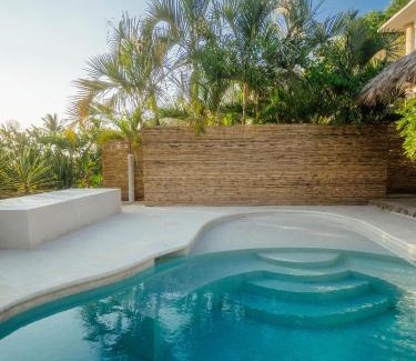 Emiliano Zapata Villa | Casa La Bomba