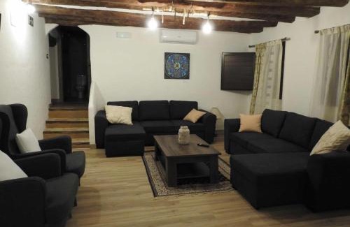 Bisimbre Casa | Casa Larralde