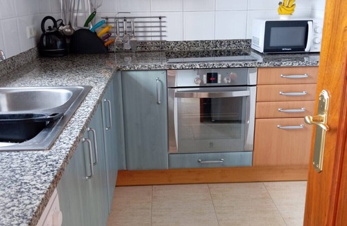 L'Escala Chalet De Esquí | RAMBLA MALLOLS 9, CASA LIA