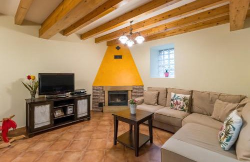 Pamanes Casa | Casa Lindelagua