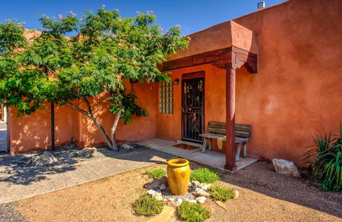 Los Griegos Casa | Casa Los Griegos cerca del casco antiguo, Bosque, Los Poblanos y Los Ranchos