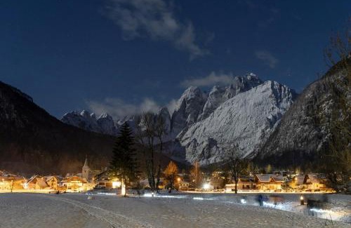 Malborghetto Valbruna Apartamento | Casa Margherita - Valbruna