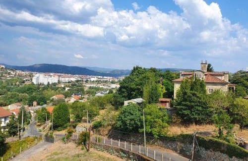 Reza Casa | CASA MIRADOR REZA Alojamiento Termas