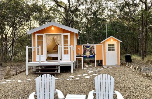 Captain Creek Cabina | Casa Naranja | Off-grid Hideaway Agnes Water 1770