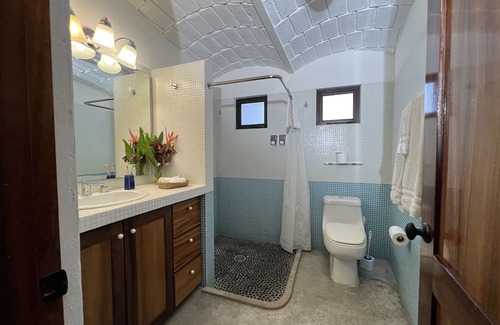 North End Hotel | Casa Nawalli: Pickleball Resort & Retreats - Adults Only