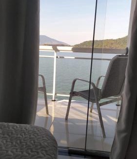 Mangaratiba Apartamento | Casa no Mar de Junqueira