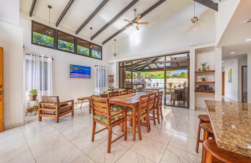 Uvita Villa | Casa Paraiso de Ballenas