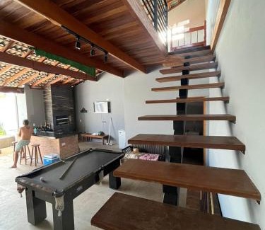 Bairro da Enseada Casa | Casa Perto da praia com piscina privativa